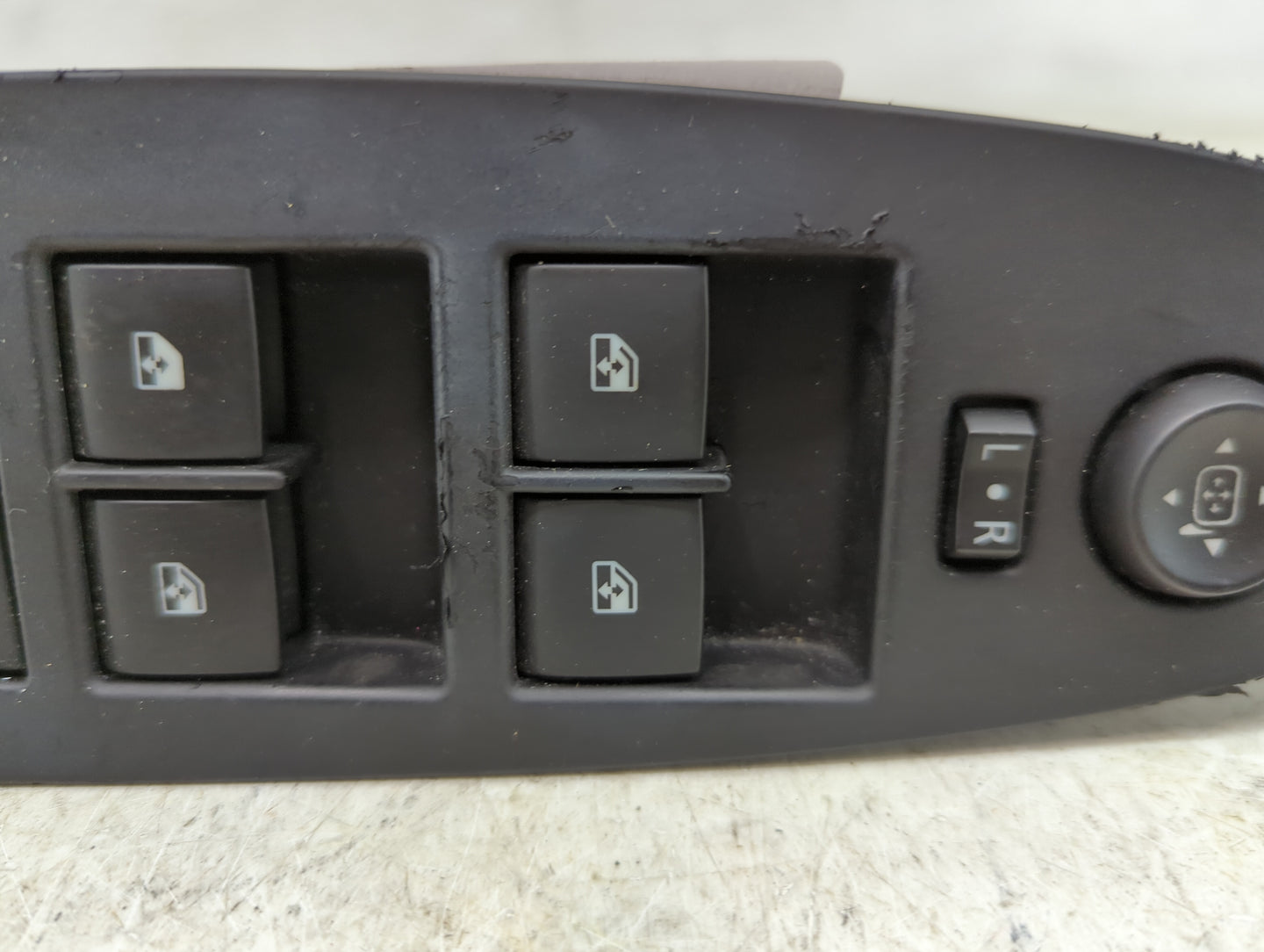 2013-2014 Cadillac Ats Master Power Window Switch Replacement Driver Side Left P/N:92259977 Fits OEM Used Auto Parts - Oemus