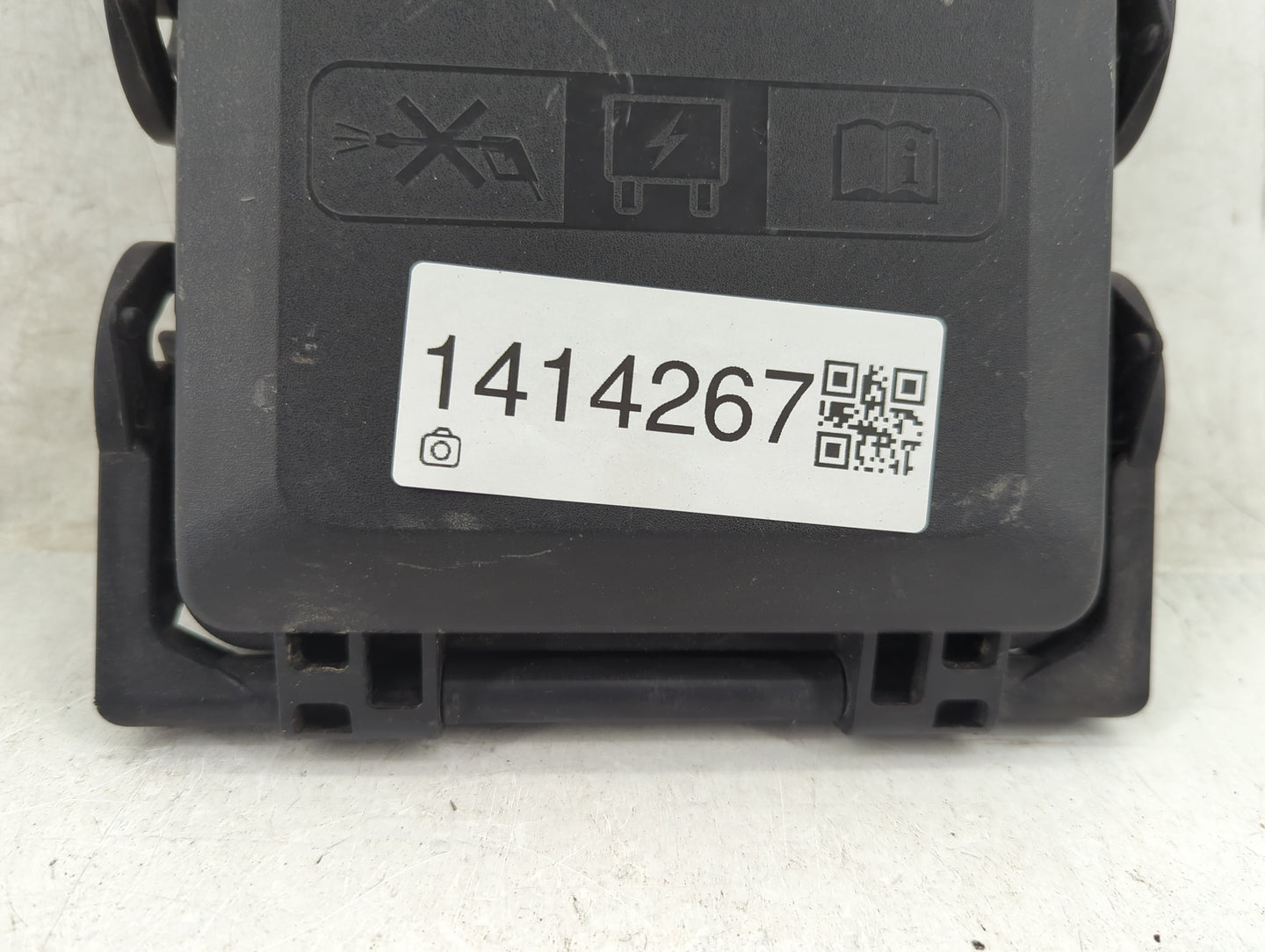 2015 Cadillac Ats Fusebox Fuse Box Panel Relay Module P/N:22953291 Fits OEM Used Auto Parts - Oemusedautoparts1.com