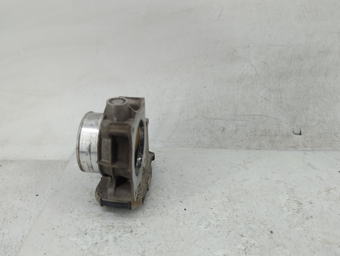 2013-2015 Cadillac Ats Throttle Body P/N:12627217DA Fits Fits 2013 2014 2015 2017 2018 2019 2020 OEM Used Auto Parts - Oemus