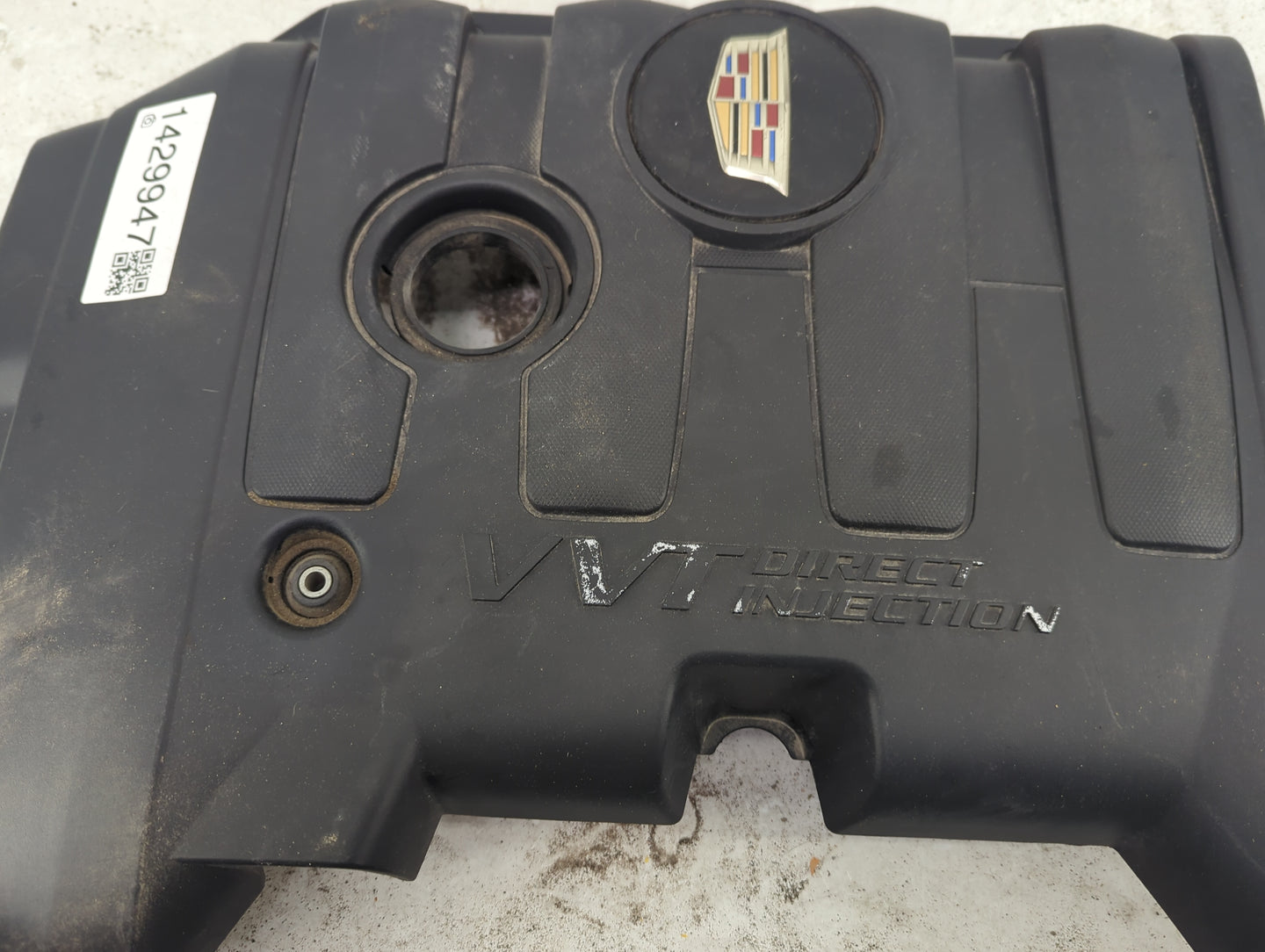 2015 Cadillac Ats Engine Cover - Oemusedautoparts1.com