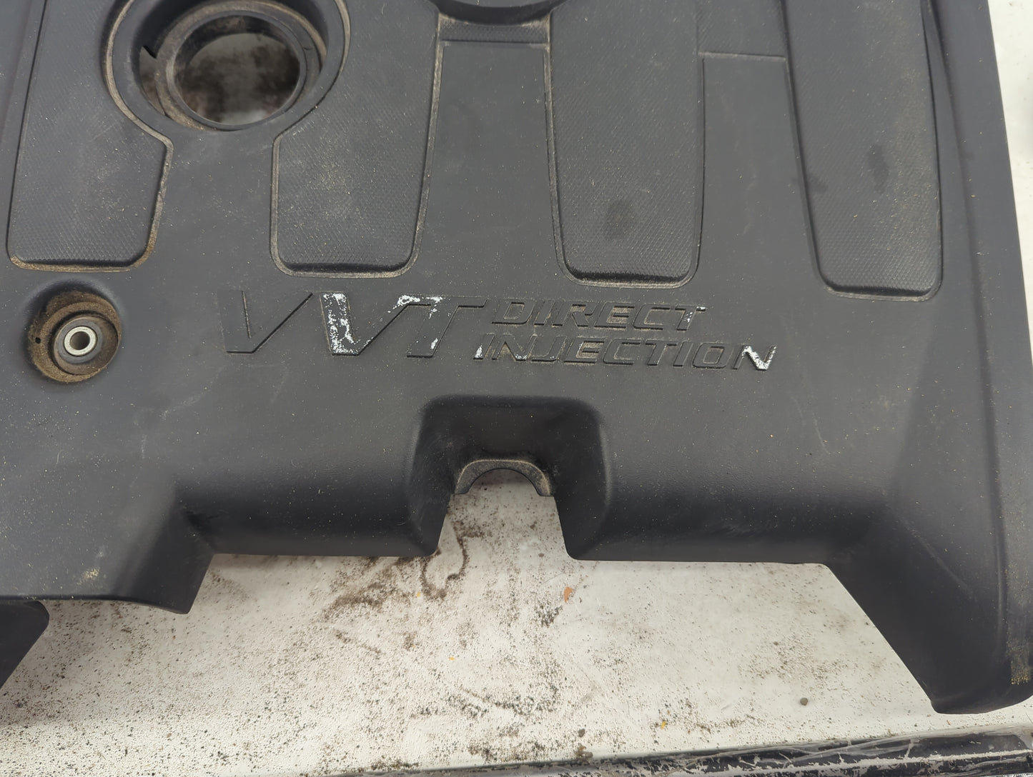 2015 Cadillac Ats Engine Cover - Oemusedautoparts1.com