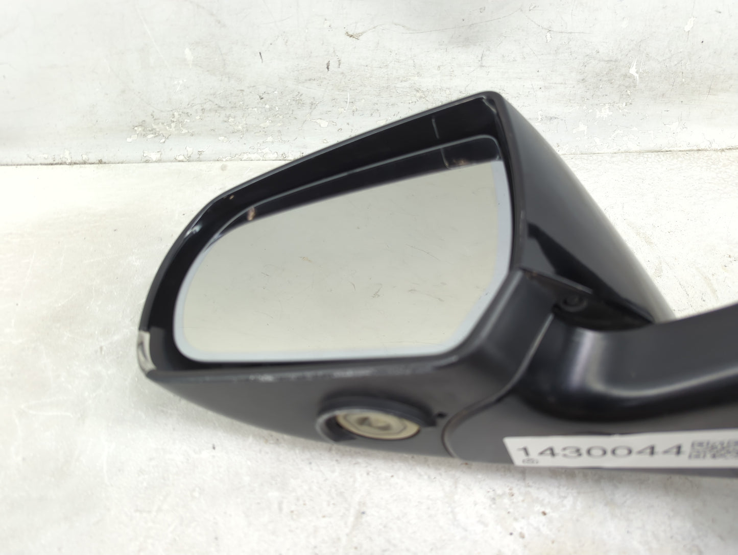 2014-2018 Cadillac Ats Driver Side View Mirror - Left Door Mirror OEM Used - Oemusedautoparts1.com