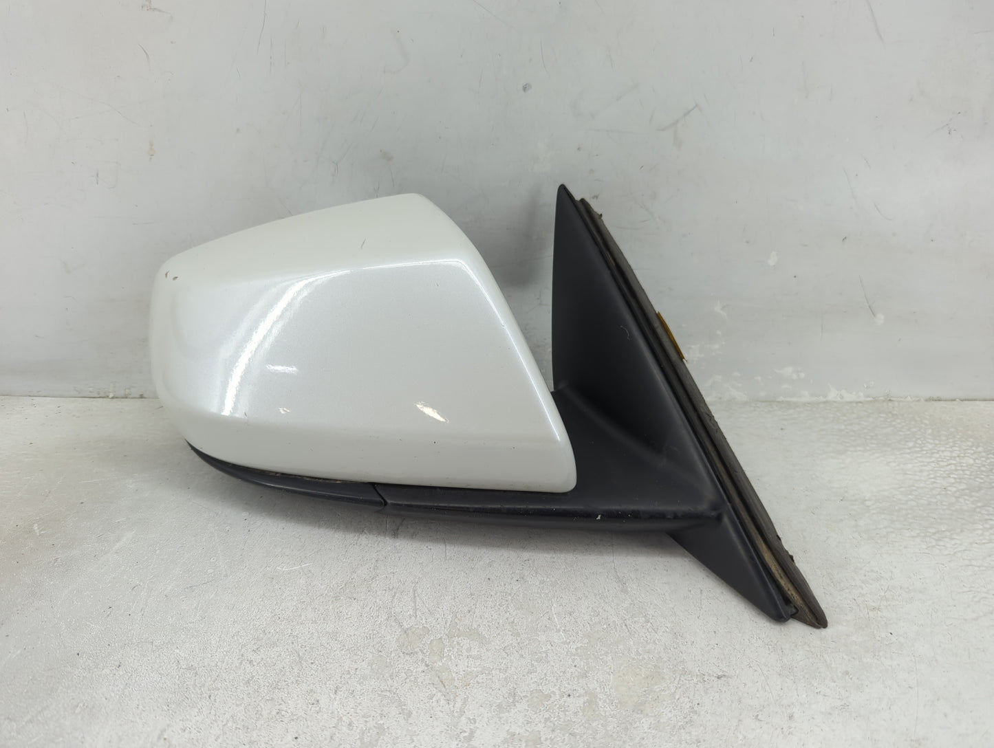 2014-2018 Cadillac Ats Passenger Side View Mirror - Right Door Mirror OEM Used - Oemusedautoparts1.com