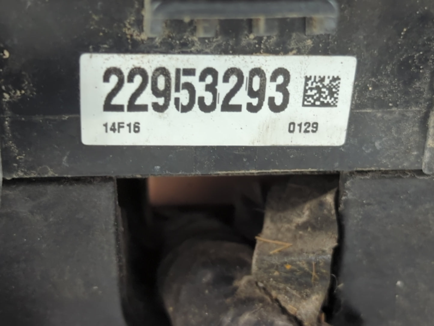 2015 Cadillac Ats Fusebox Fuse Box Panel Relay Module P/N:22953293 Fits OEM Used Auto Parts - Oemusedautoparts1.com