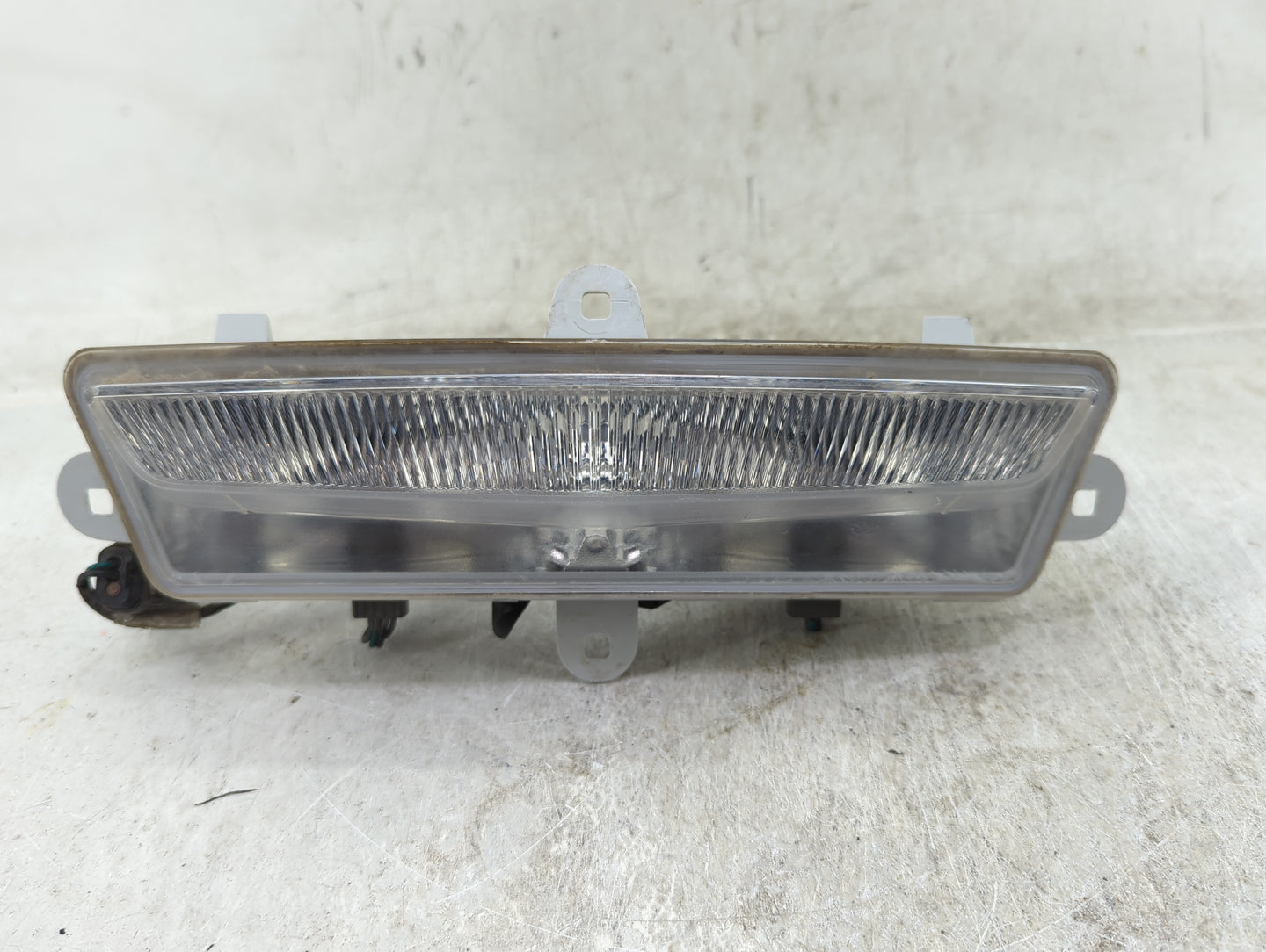 2013-2019 Cadillac Ats Driver Left Oem Fog Light Lamp - Oemusedautoparts1.com