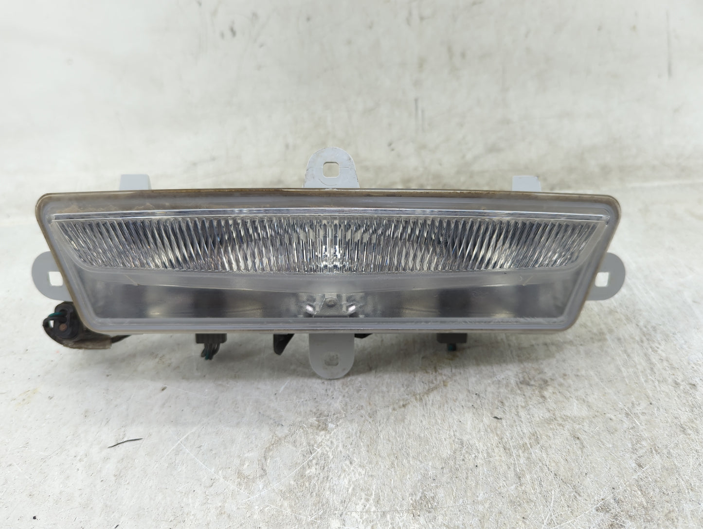 2013-2019 Cadillac Ats Driver Left Oem Fog Light Lamp - Oemusedautoparts1.com