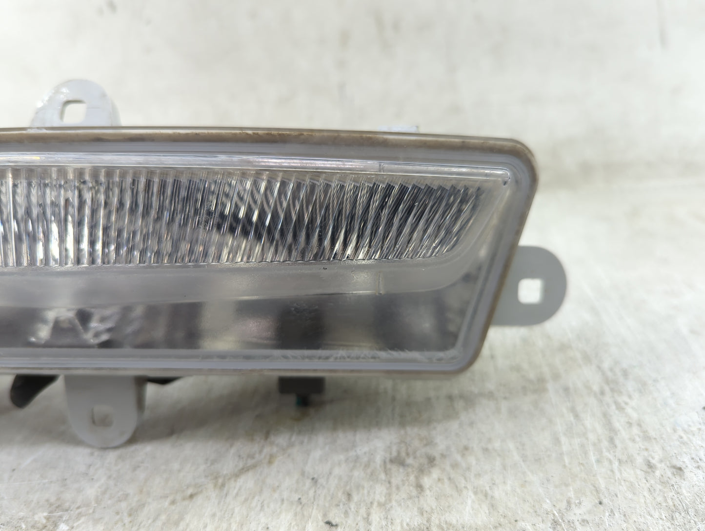 2013-2019 Cadillac Ats Driver Left Oem Fog Light Lamp - Oemusedautoparts1.com