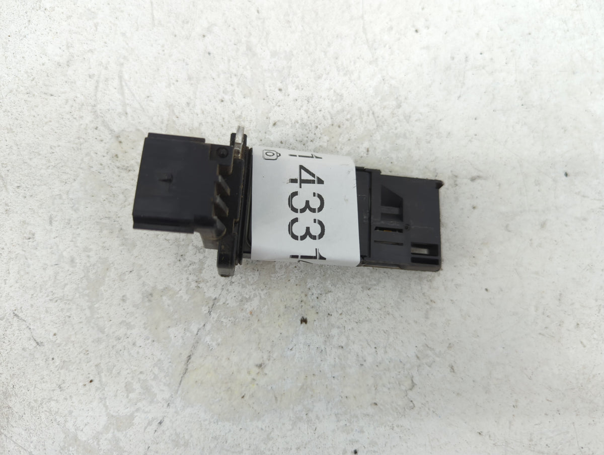 2013-2018 Cadillac Ats Mass Air Flow Meter Maf Sensor 1433149 - Oemusedautoparts1.com