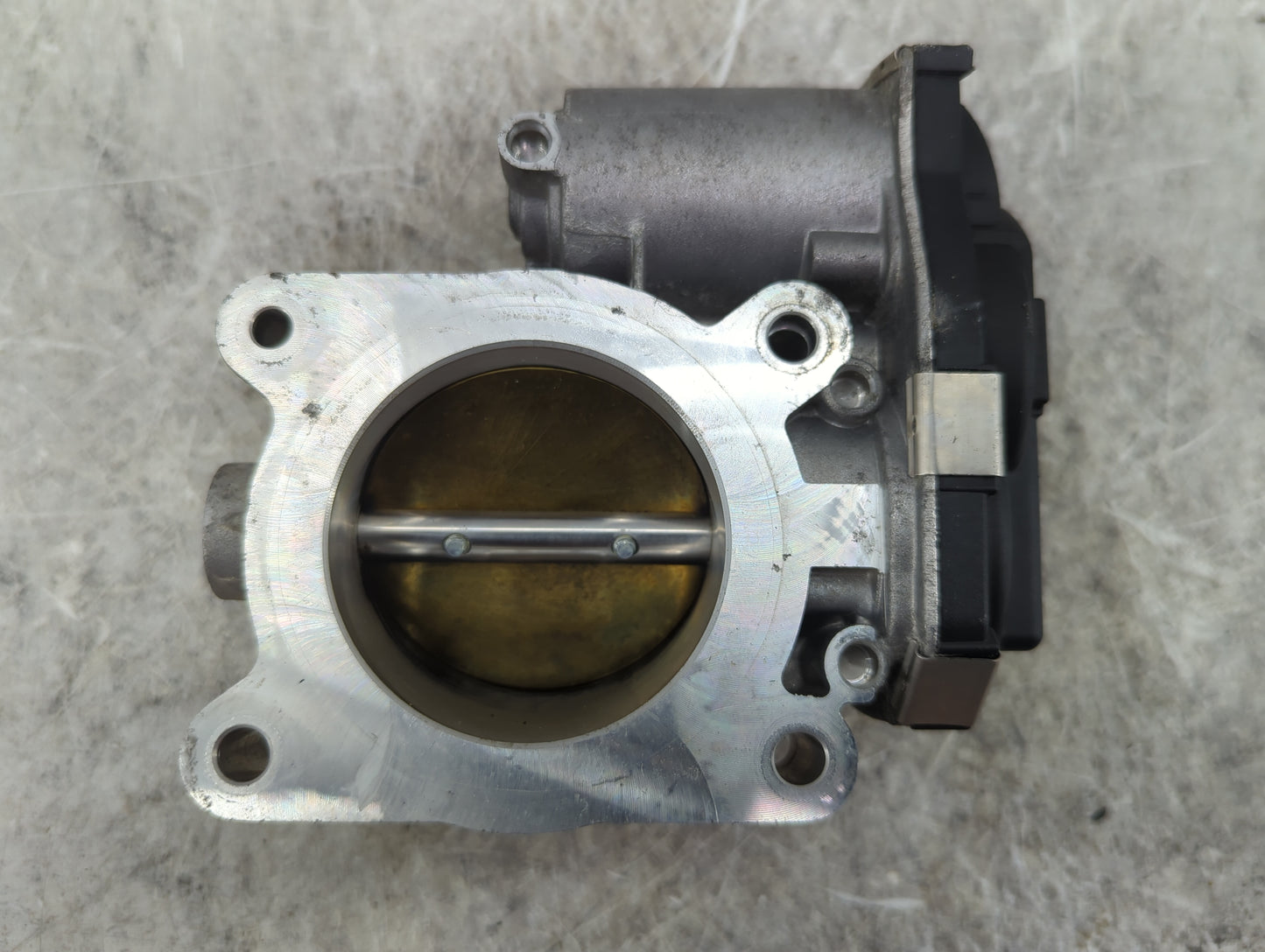 2013-2018 Cadillac Ats Throttle Body P/N:12670837AA Fits Fits 2013 2014 2015 2016 2017 2018 2019 2020 2021 OEM Used Auto Par