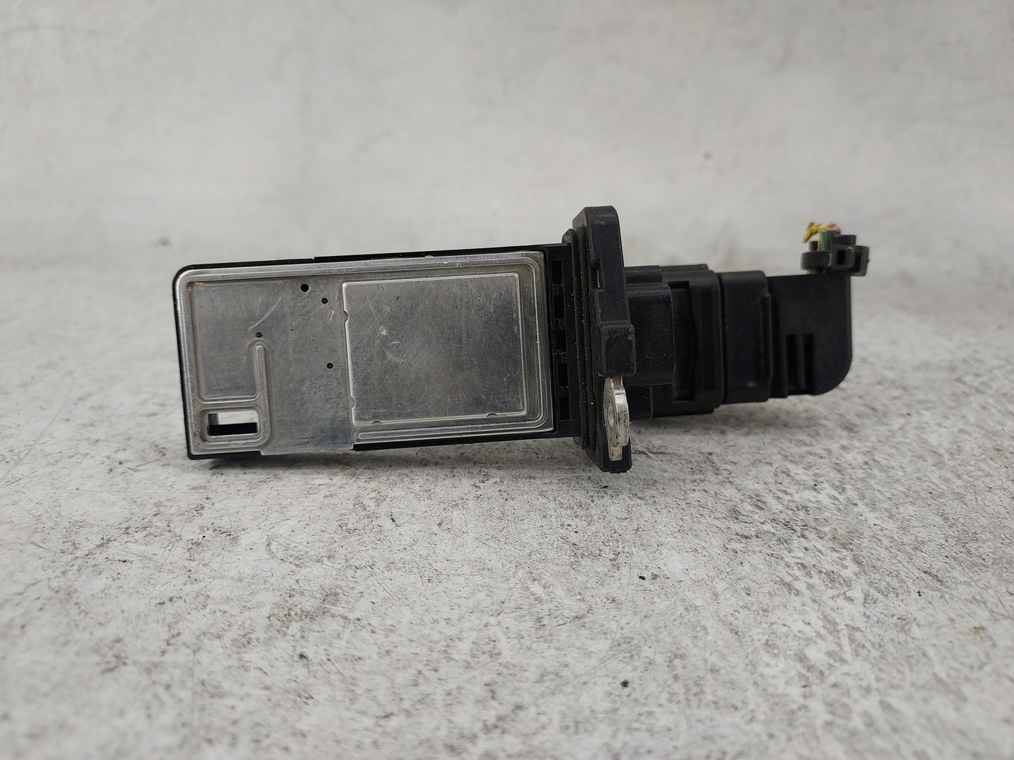2013-2018 Cadillac Ats Mass Air Flow Meter Maf 1487349 - Oemusedautoparts1.com