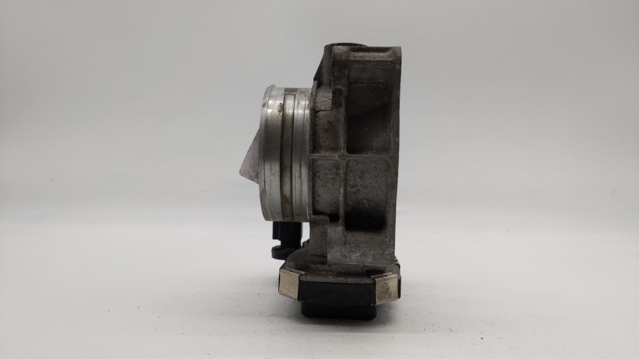 2013-2015 Cadillac Ats Throttle Body P/N:12627217DA 12669073DA Fits Fits 2013 2014 2015 2017 2018 2019 2020 OEM Used Auto Pa