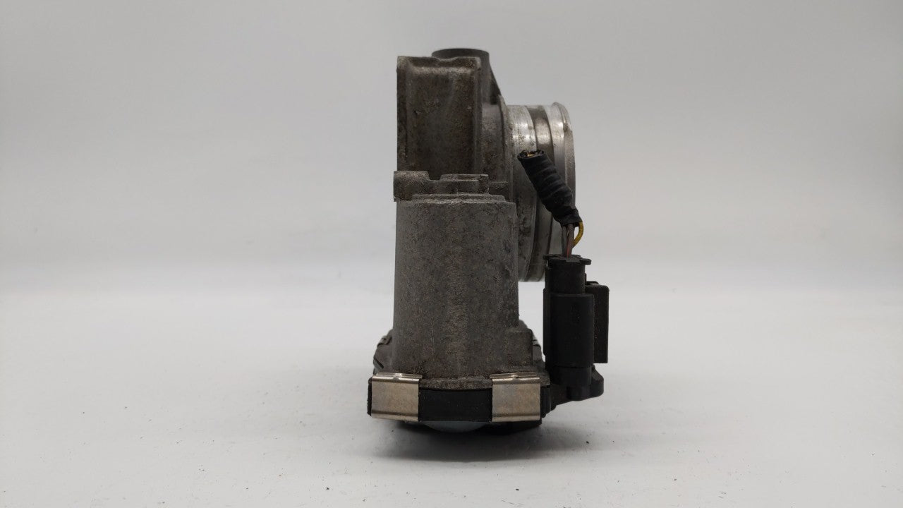 2013-2015 Cadillac Ats Throttle Body P/N:12627217DA 12669073DA Fits Fits 2013 2014 2015 2017 2018 2019 2020 OEM Used Auto Pa