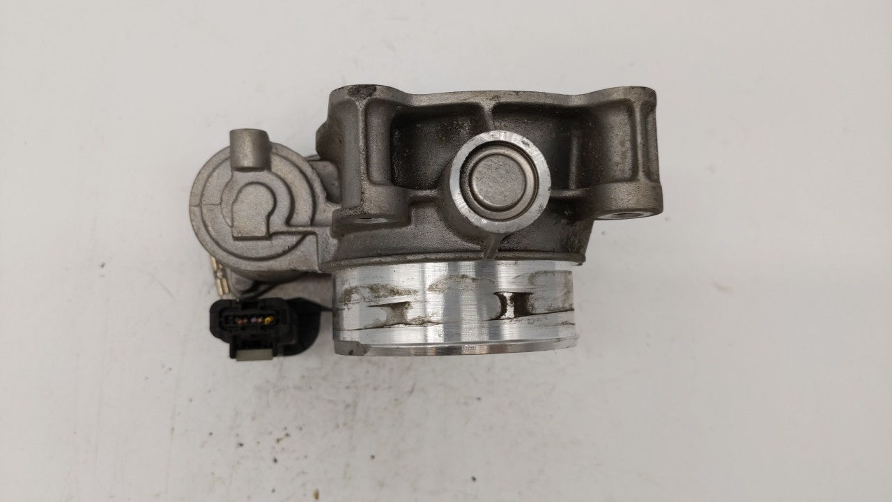 2013-2015 Cadillac Ats Throttle Body P/N:12627217DA 12669073DA Fits Fits 2013 2014 2015 2017 2018 OEM Used Auto Parts - Oemu