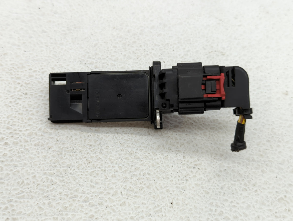 2013-2018 Cadillac Ats Mass Air Flow Meter Maf Sensor 405368 - Oemusedautoparts1.com