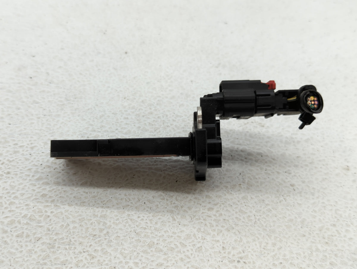 2013-2018 Cadillac Ats Mass Air Flow Meter Maf Sensor 405368 - Oemusedautoparts1.com