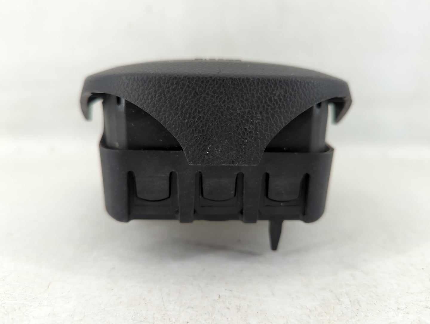 2015 Cadillac Ats Air Bag Driver Left Steering Wheel Mounted P/N:VZPE6172737 Fits OEM Used Auto Parts - Oemusedautoparts1.co