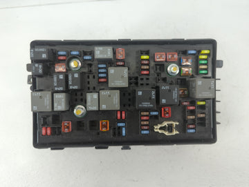 2013-2015 Cadillac Ats Fusebox Fuse Box Panel Relay Module P/N:95216200_02 Fits Fits 2013 2014 2015 OEM Used Auto Parts