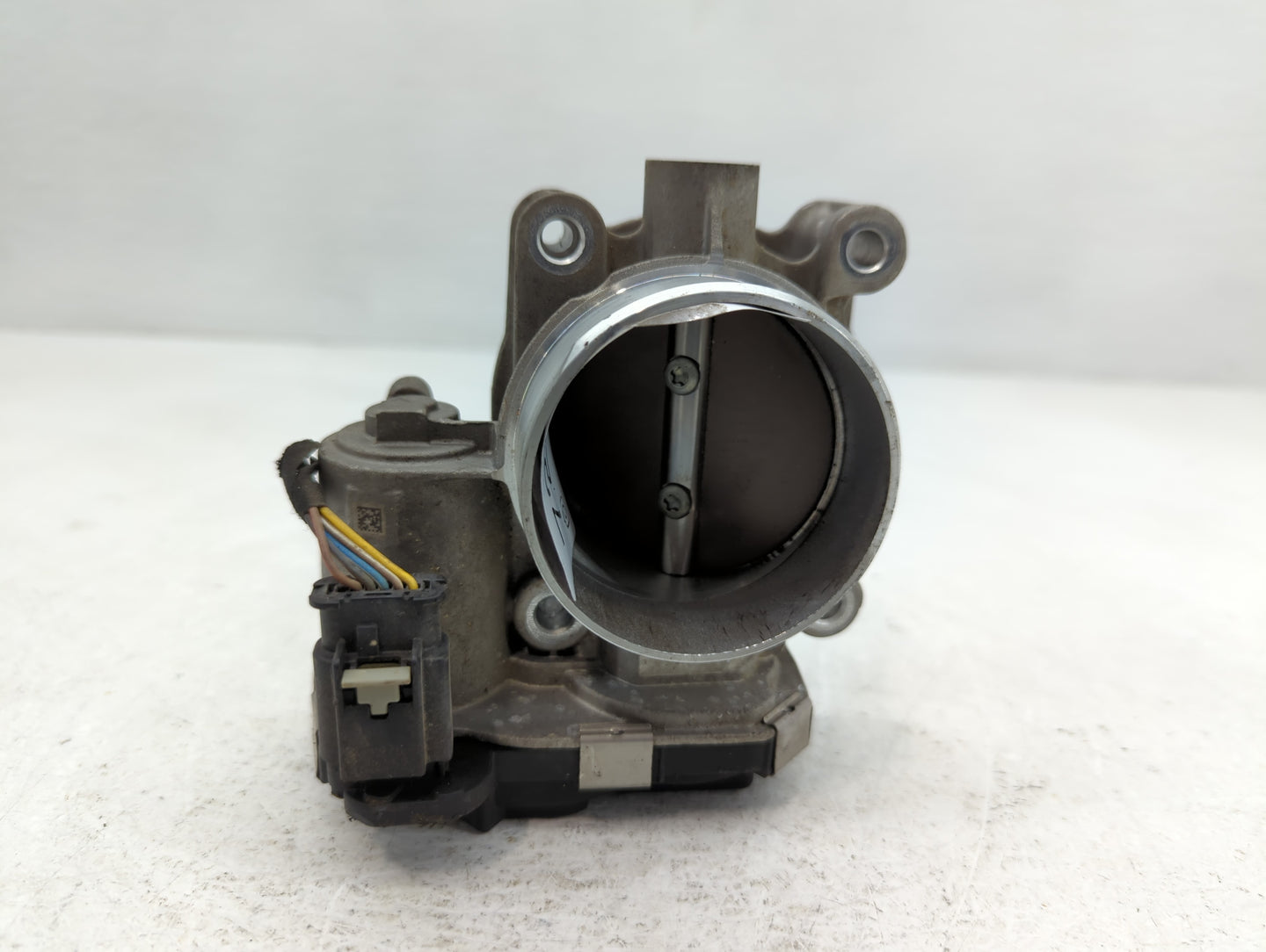 2013-2015 Cadillac Ats Throttle Body P/N:12627217DA Fits Fits 2013 2014 2015 2017 2018 2019 2020 OEM Used Auto Parts - Oemus