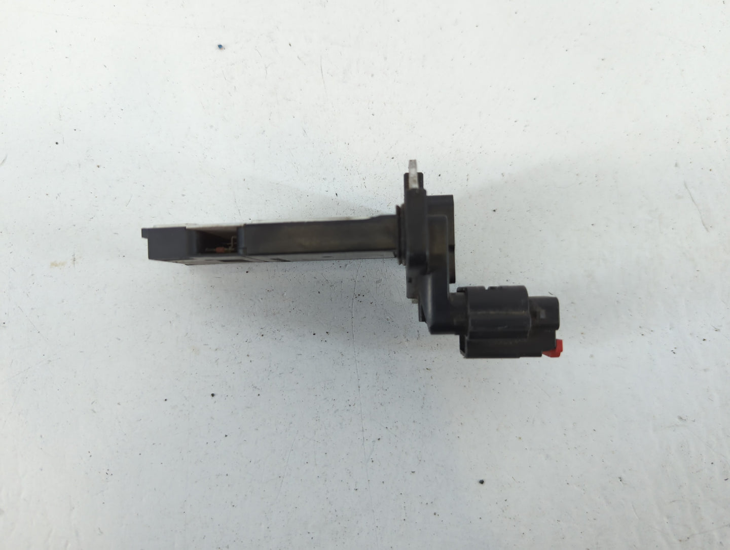 2013-2018 Cadillac Ats Mass Air Flow Meter Maf - Oemusedautoparts1.com