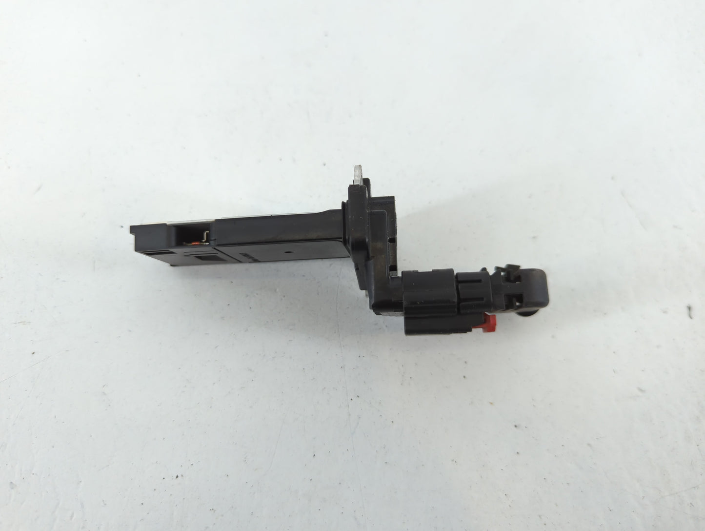 2013-2018 Cadillac Ats Mass Air Flow Meter Maf - Oemusedautoparts1.com