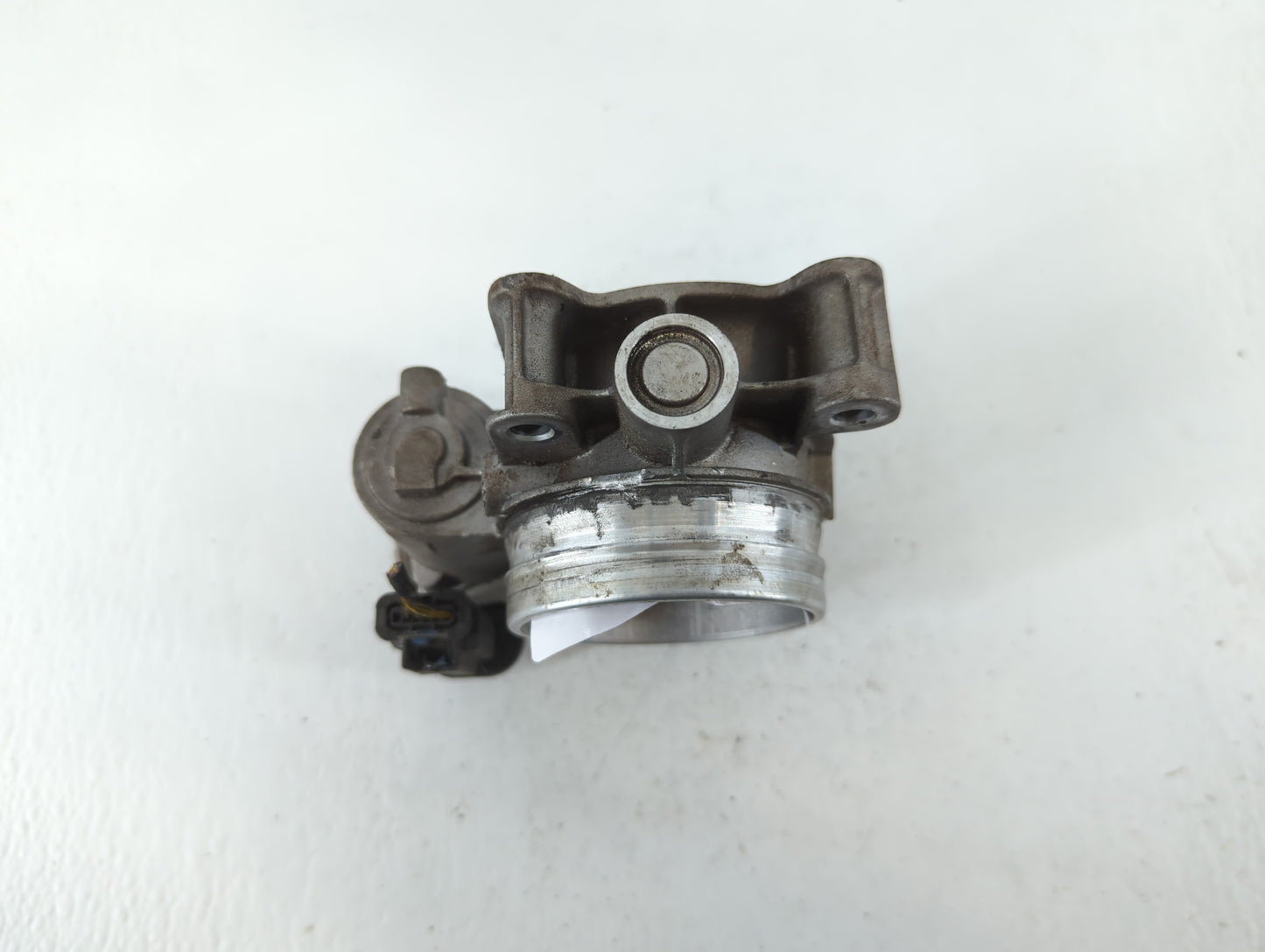 2013-2018 Cadillac Ats Throttle Body P/N:12627067DA Fits Fits 2013 2014 2015 2016 2017 2018 2019 2020 2021 OEM Used Auto Par