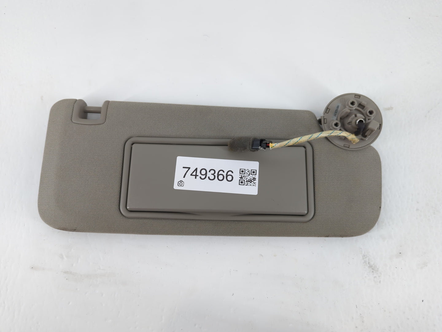 2014-2018 Cadillac Ats Sun Visor Shade Replacement Passenger Right Mirror Fits Fits 2014 2015 2016 2017 2018 2019 OEM Used A