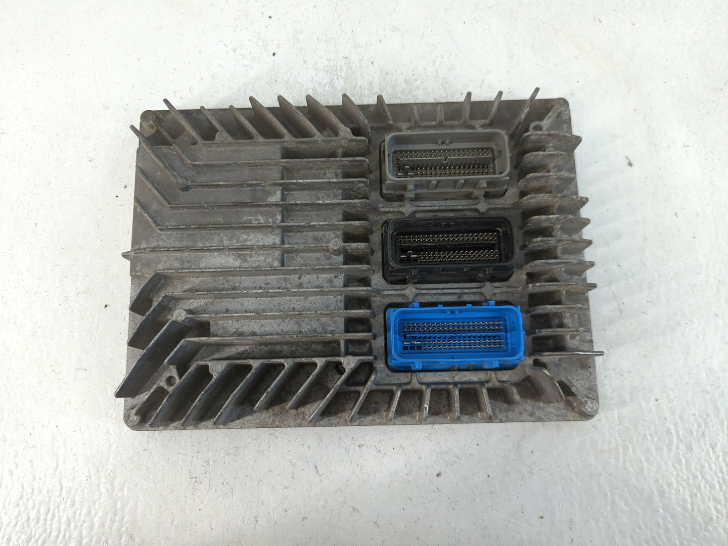 2013-2015 Cadillac Ats PCM Engine Control Computer ECU ECM PCU OEM P/N:12663374 Fits Fits 2013 2014 2015 2016 OEM Used Auto 