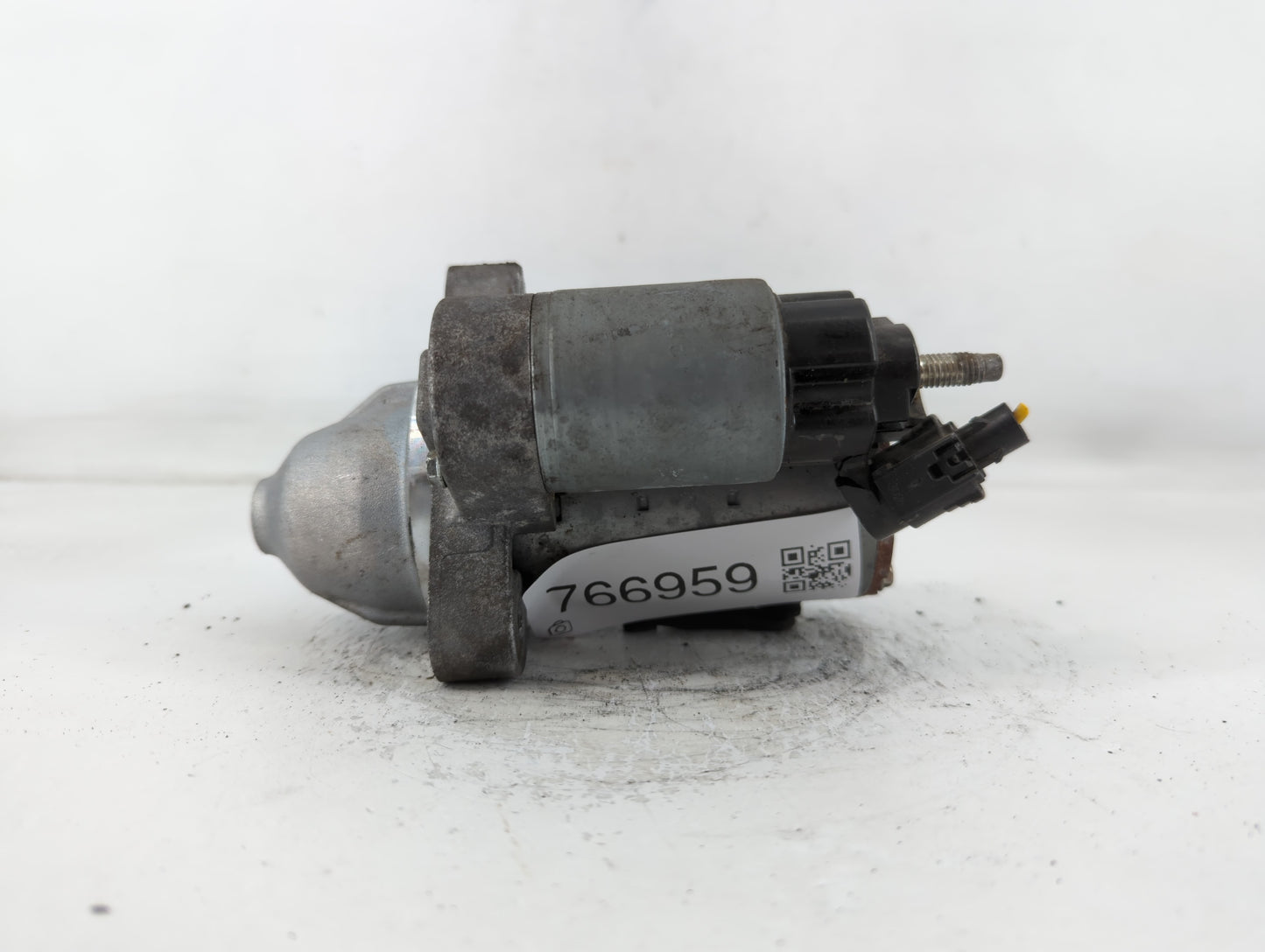 2013-2015 Cadillac Ats Car Starter Motor Solenoid OEM P/N:12657797 438000-1270 Fits OEM Used Auto Parts - Oemusedautoparts1.