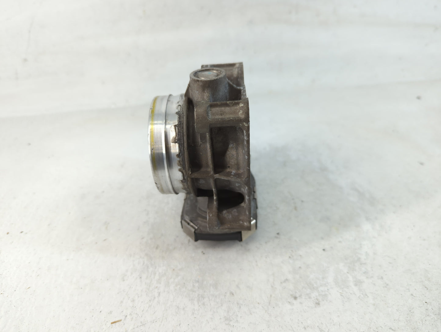 2013-2018 Cadillac Ats Throttle Body P/N:12627067DA Fits Fits 2013 2014 2015 2016 2017 2018 2019 2020 2021 OEM Used Auto Par