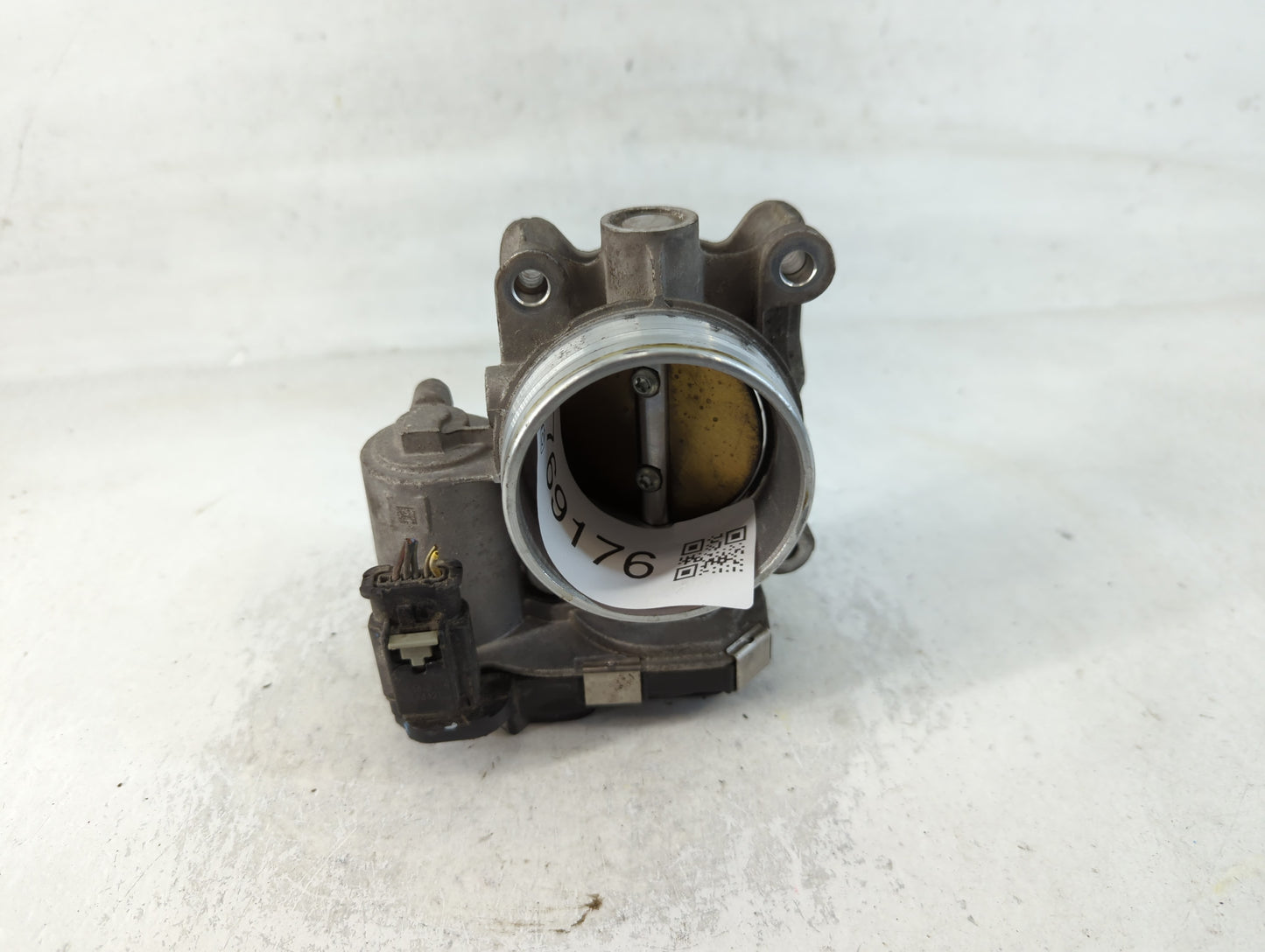 2013-2018 Cadillac Ats Throttle Body P/N:12627067DA Fits Fits 2013 2014 2015 2016 2017 2018 2019 2020 2021 OEM Used Auto Par