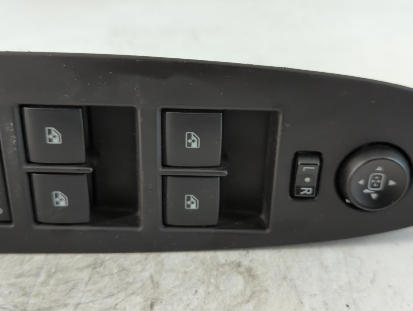 2014-2015 Cadillac Ats Master Power Window Switch Replacement Driver Side Left P/N:23441475 Fits OEM Used Auto Parts - Oemus