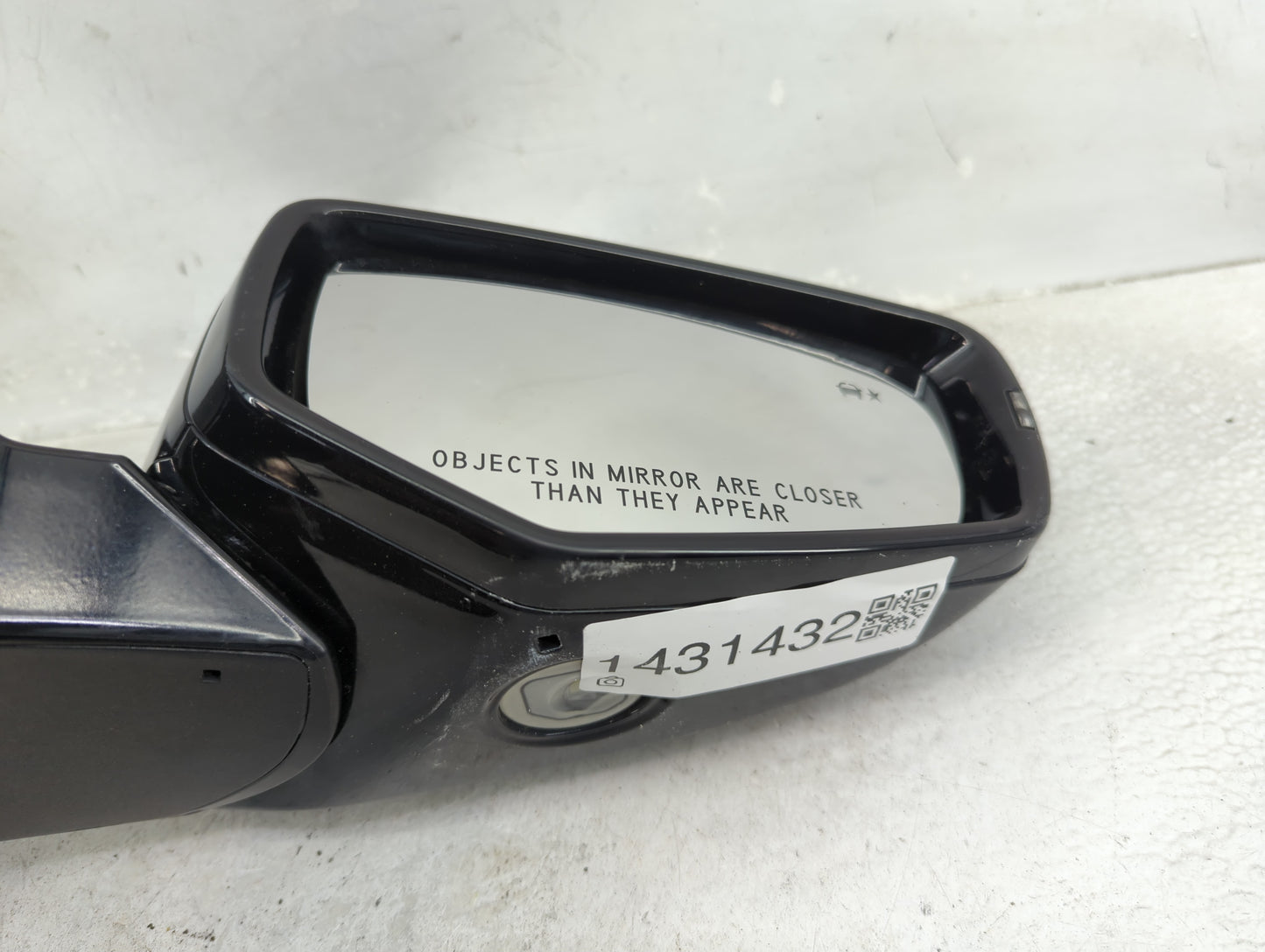 2015-2019 Cadillac Cts Passenger Side View Mirror - Right Door Mirror OEM Used - Oemusedautoparts1.com