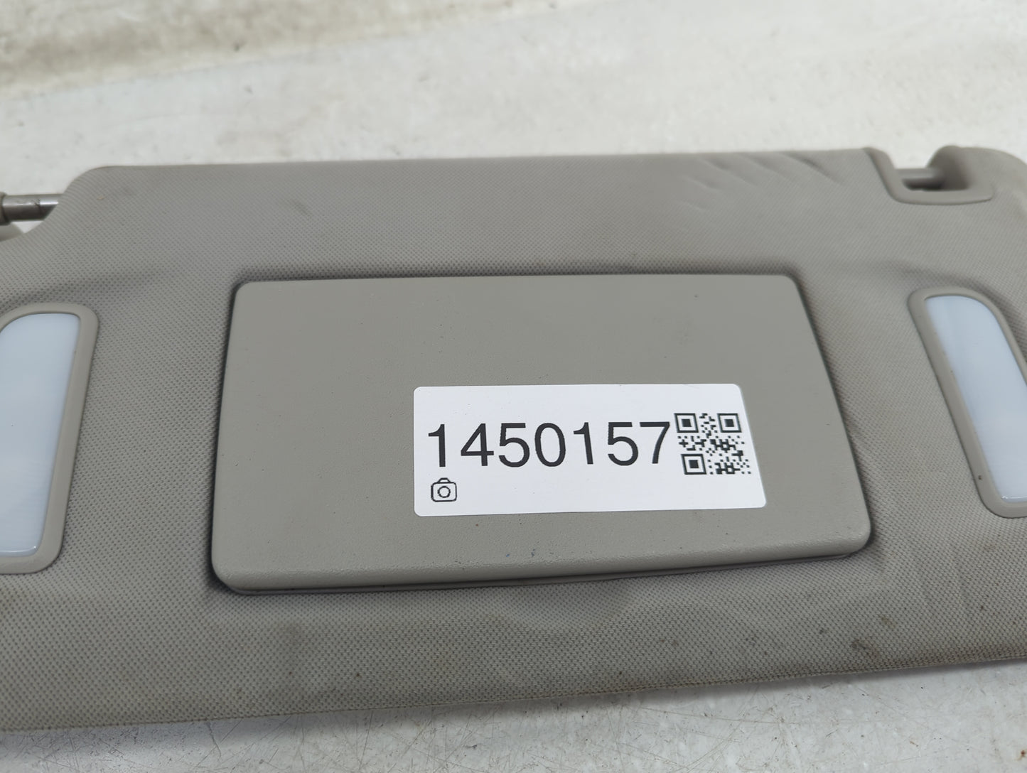 2014-2019 Cadillac Cts Sun Visor Shade Replacement Driver Left Mirror Fits Fits 2014 2015 2016 2017 2018 2019 OEM Used Auto 