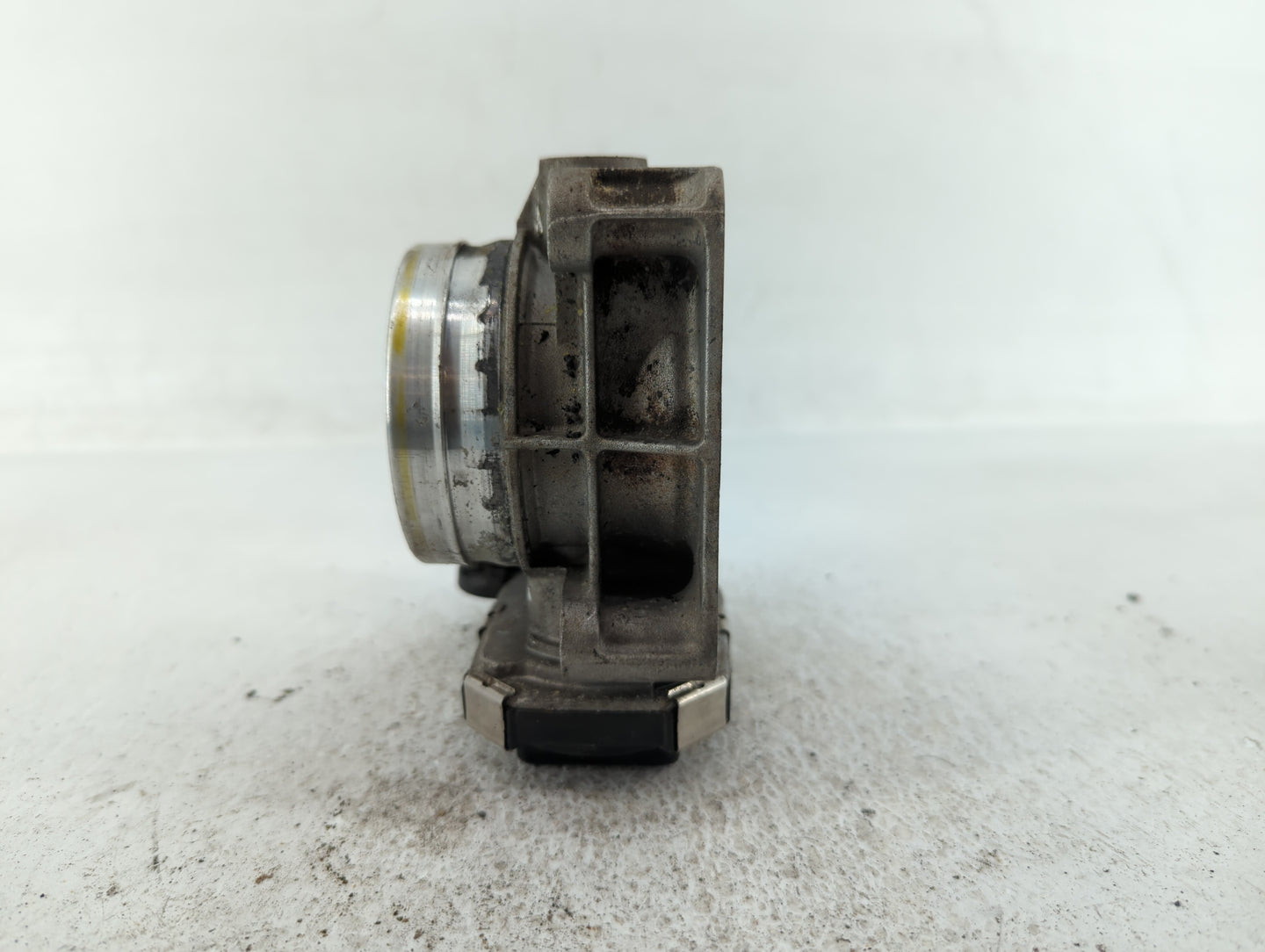 2014-2019 Cadillac Cts Throttle Body P/N:12627067DA Fits Fits 2013 2014 2015 2016 2017 2018 2019 2020 2021 OEM Used Auto Par