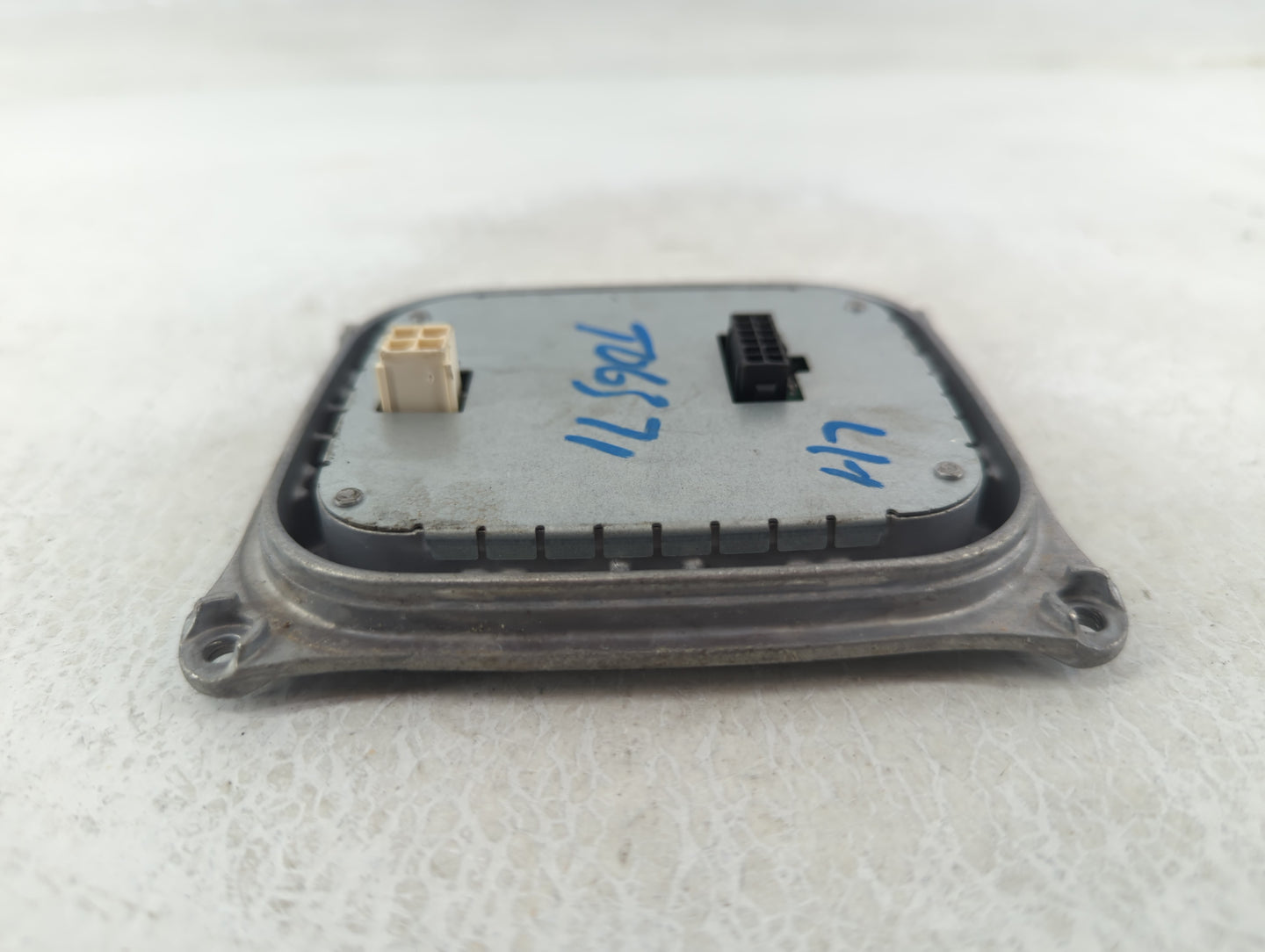 2010-2015 Cadillac Cts Headlight Ballast Head Light - Oemusedautoparts1.com