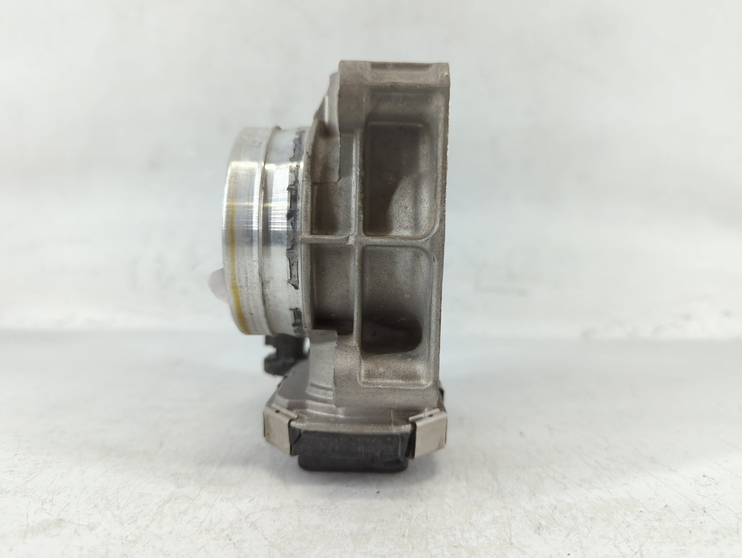 2014-2019 Cadillac Cts Throttle Body P/N:12627067DA Fits Fits 2013 2014 2015 2016 2017 2018 2019 2020 2021 OEM Used Auto Par