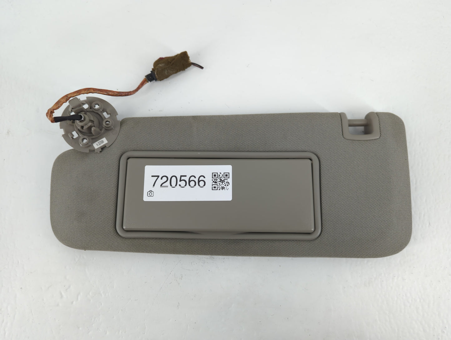 2014-2019 Cadillac Cts Sun Visor Shade Replacement Driver Left Mirror Fits Fits 2014 2015 2016 2017 2018 2019 OEM Used Auto 