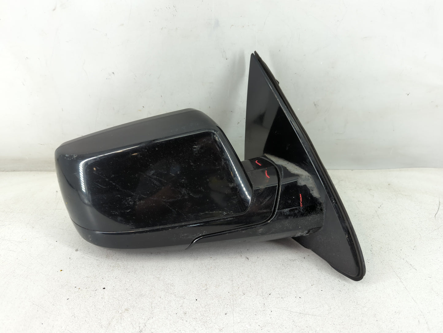 2015-2017 Cadillac Escalade Passenger Side View Mirror - Right Door Mirror OEM Used - Oemusedautoparts1.com