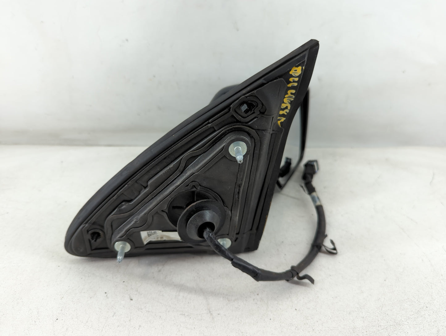 2015-2017 Cadillac Escalade Passenger Side View Mirror - Right Door Mirror OEM Used - Oemusedautoparts1.com