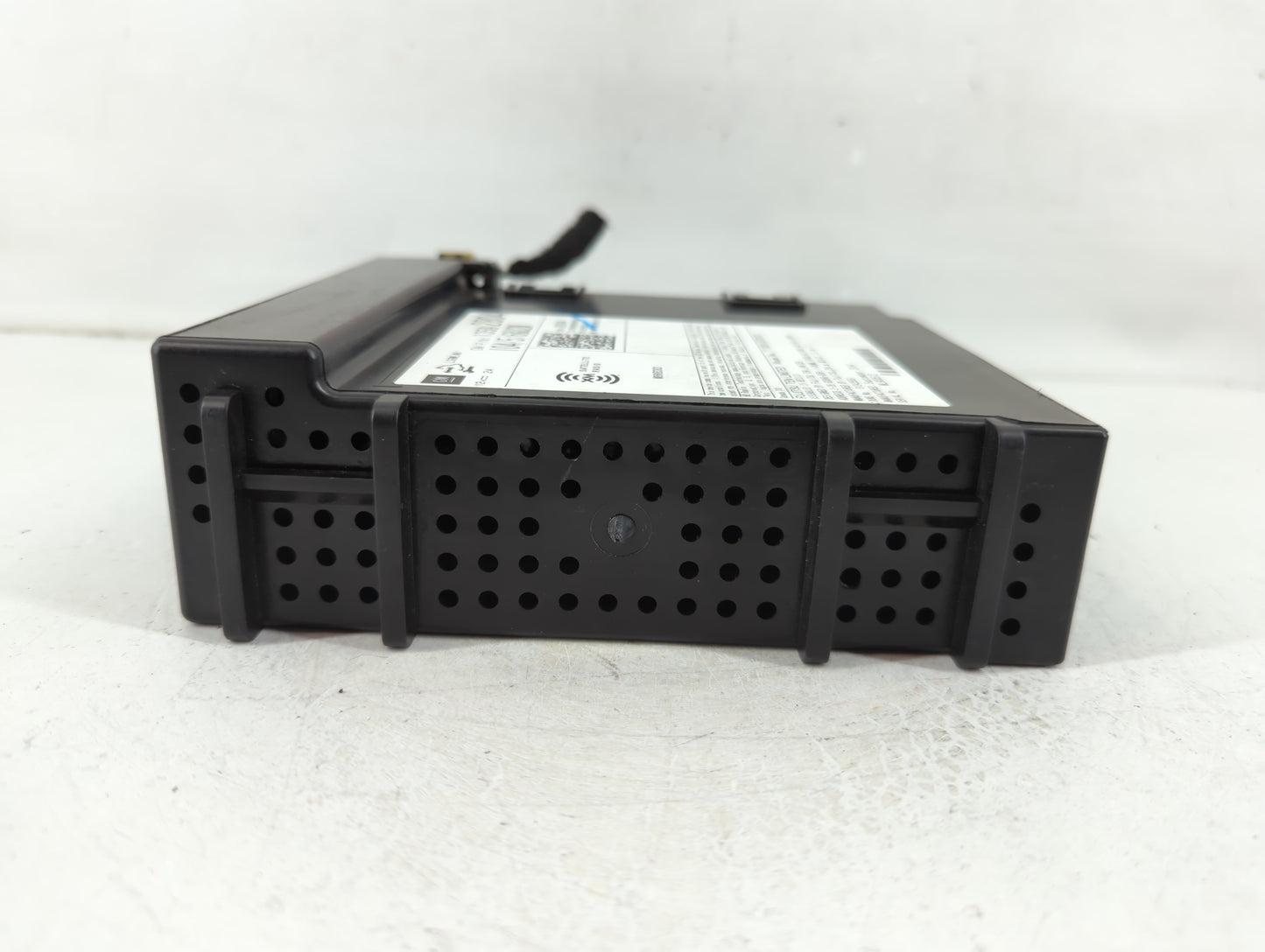2015 Cadillac Escalade Radio AM FM Cd Player Receiver Replacement P/N:13592804 Fits Fits 2013 2014 OEM Used Auto Parts - Oem