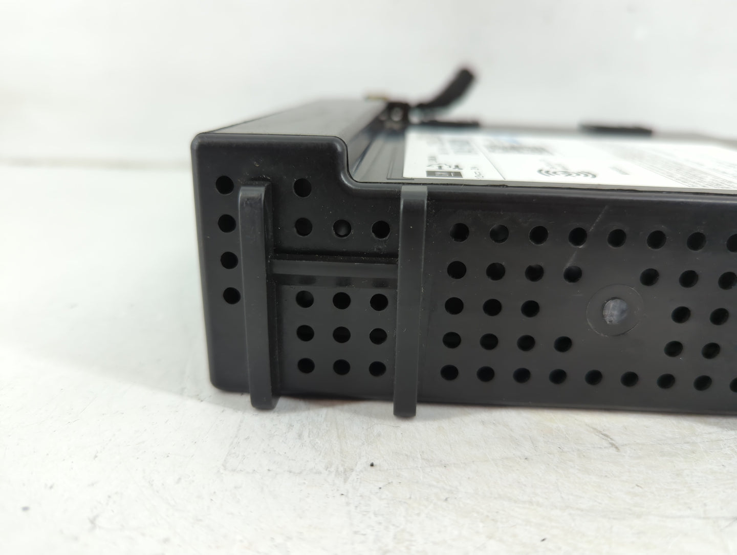 2015 Cadillac Escalade Radio AM FM Cd Player Receiver Replacement P/N:13592804 Fits Fits 2013 2014 OEM Used Auto Parts - Oem