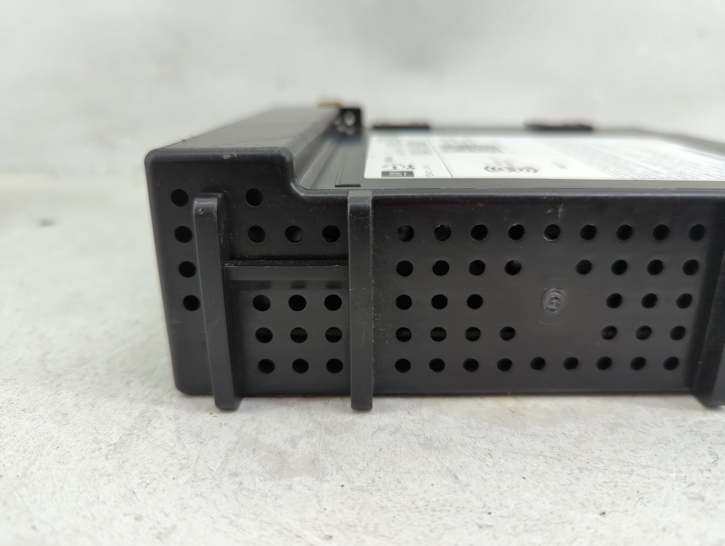 2015 Cadillac Escalade Radio AM FM Cd Player Receiver Replacement P/N:13592804 Fits Fits 2013 2014 OEM Used Auto Parts - Oem