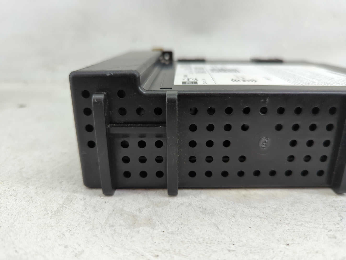 2015 Cadillac Escalade Radio AM FM Cd Player Receiver Replacement P/N:13592804 Fits Fits 2013 2014 OEM Used Auto Parts - Oem