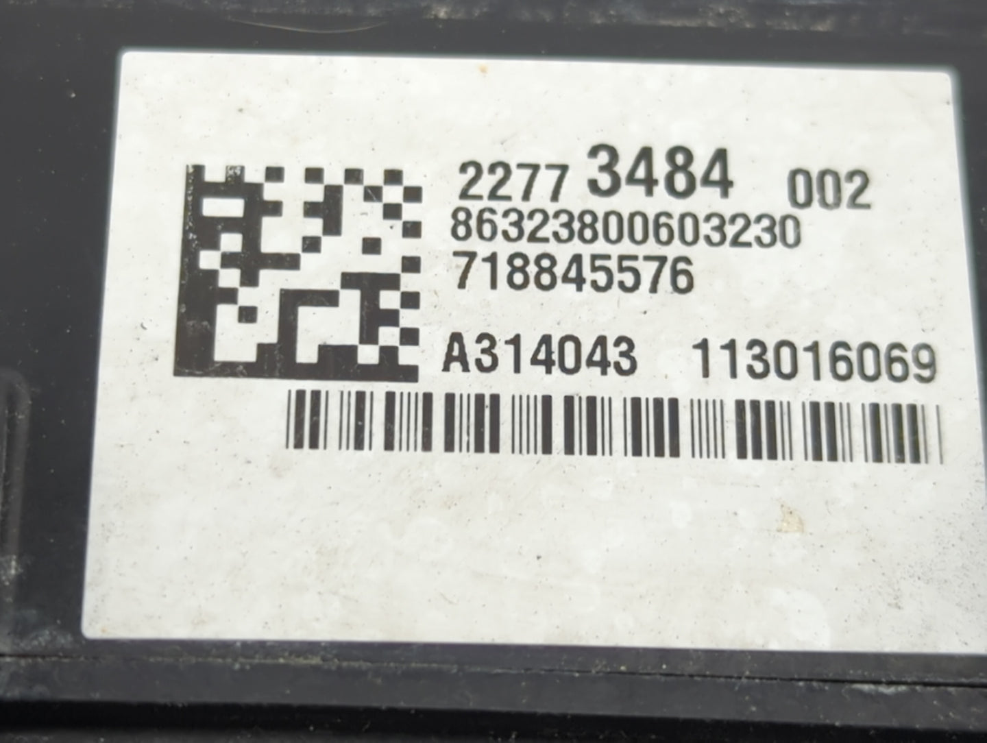 2015-2020 Cadillac Escalade Fusebox Fuse Box Panel Relay Module P/N:22773484 Fits Fits 2015 2016 2017 2018 2019 2020 OEM Use