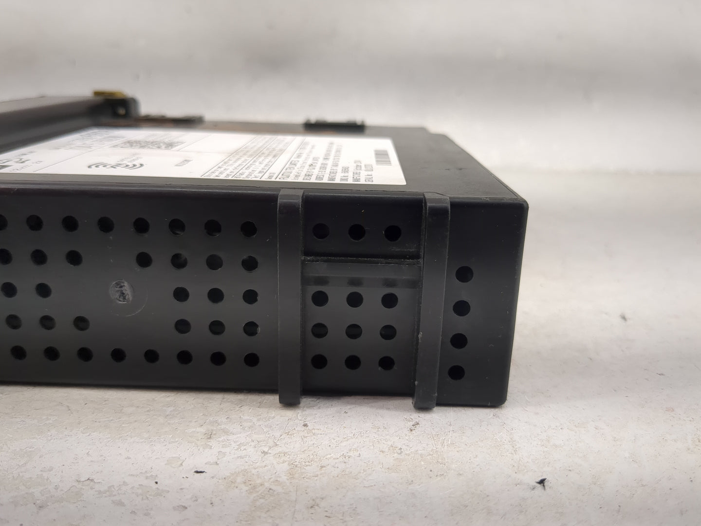 2015 Cadillac Escalade Radio AM FM Cd Player Receiver Replacement P/N:13596606 Fits OEM Used Auto Parts - Oemusedautoparts1.