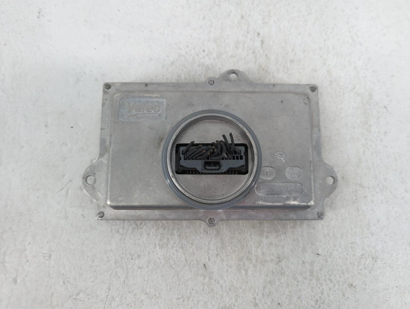 2015 Cadillac Escalade Headlight Ballast Head Light - Oemusedautoparts1.com