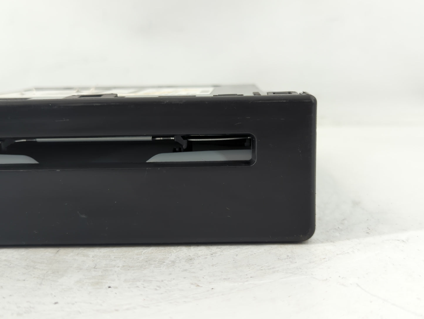 2015-2020 Cadillac Escalade Radio AM FM Cd Player Receiver Replacement P/N:84016435 Fits Fits 2015 2016 2017 2018 2019 2020 