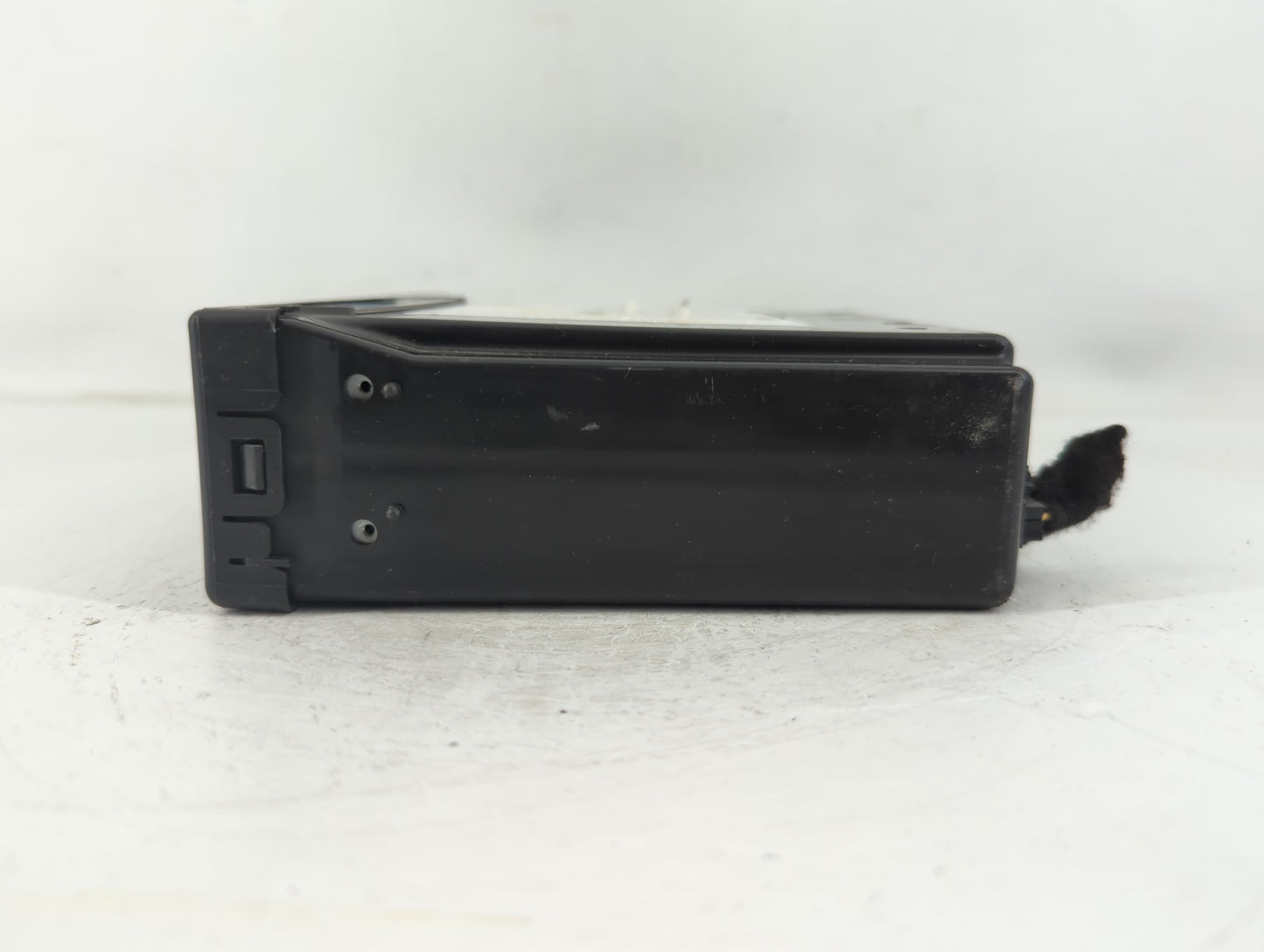 2015-2020 Cadillac Escalade Radio AM FM Cd Player Receiver Replacement P/N:84016435 Fits Fits 2015 2016 2017 2018 2019 2020 