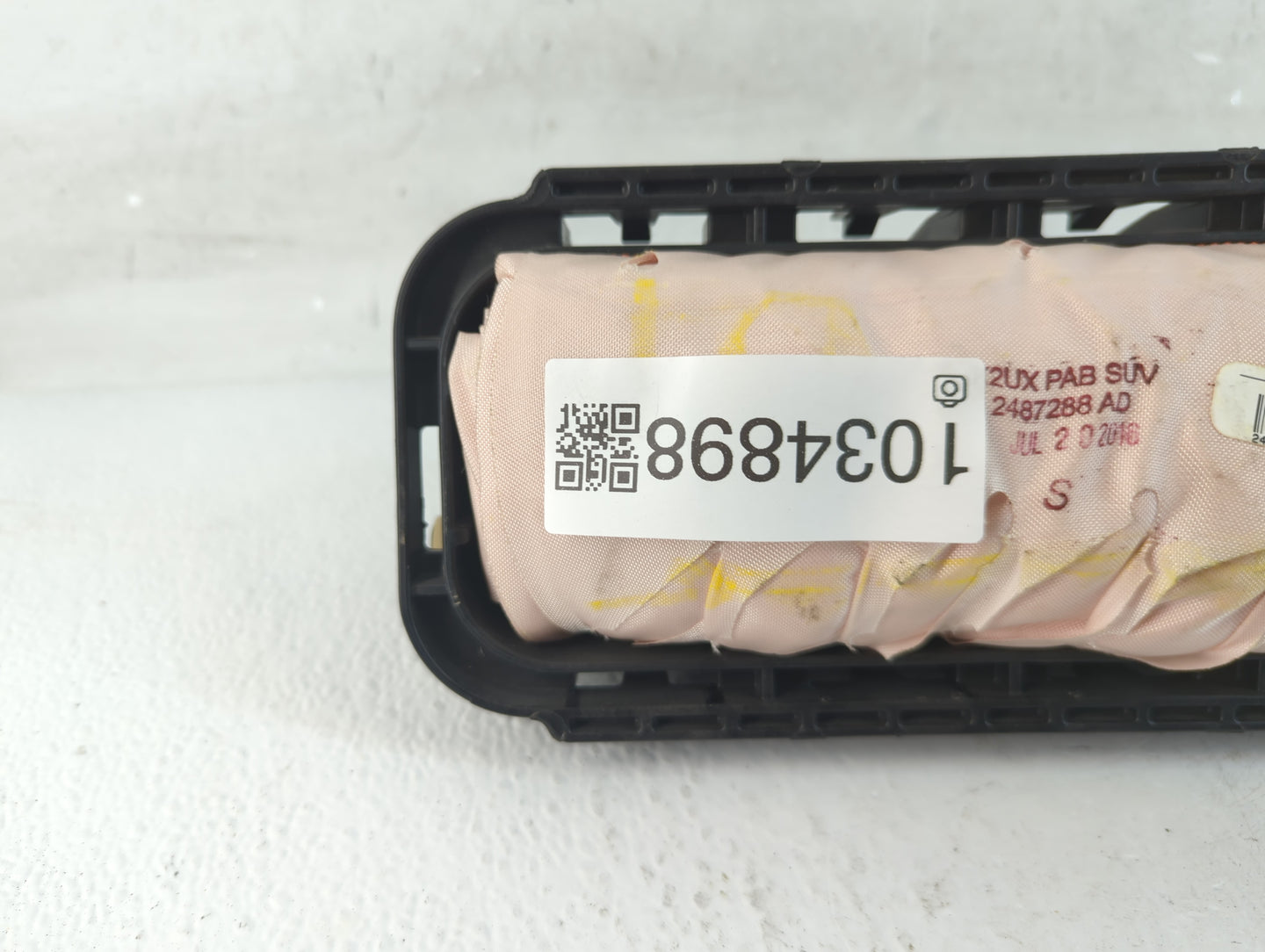 2015-2020 Cadillac Escalade Esv Air Bag Passenger Right Dashboard OEM Fits Fits 2014 2015 2016 2017 2018 2019 2020 OEM Used 
