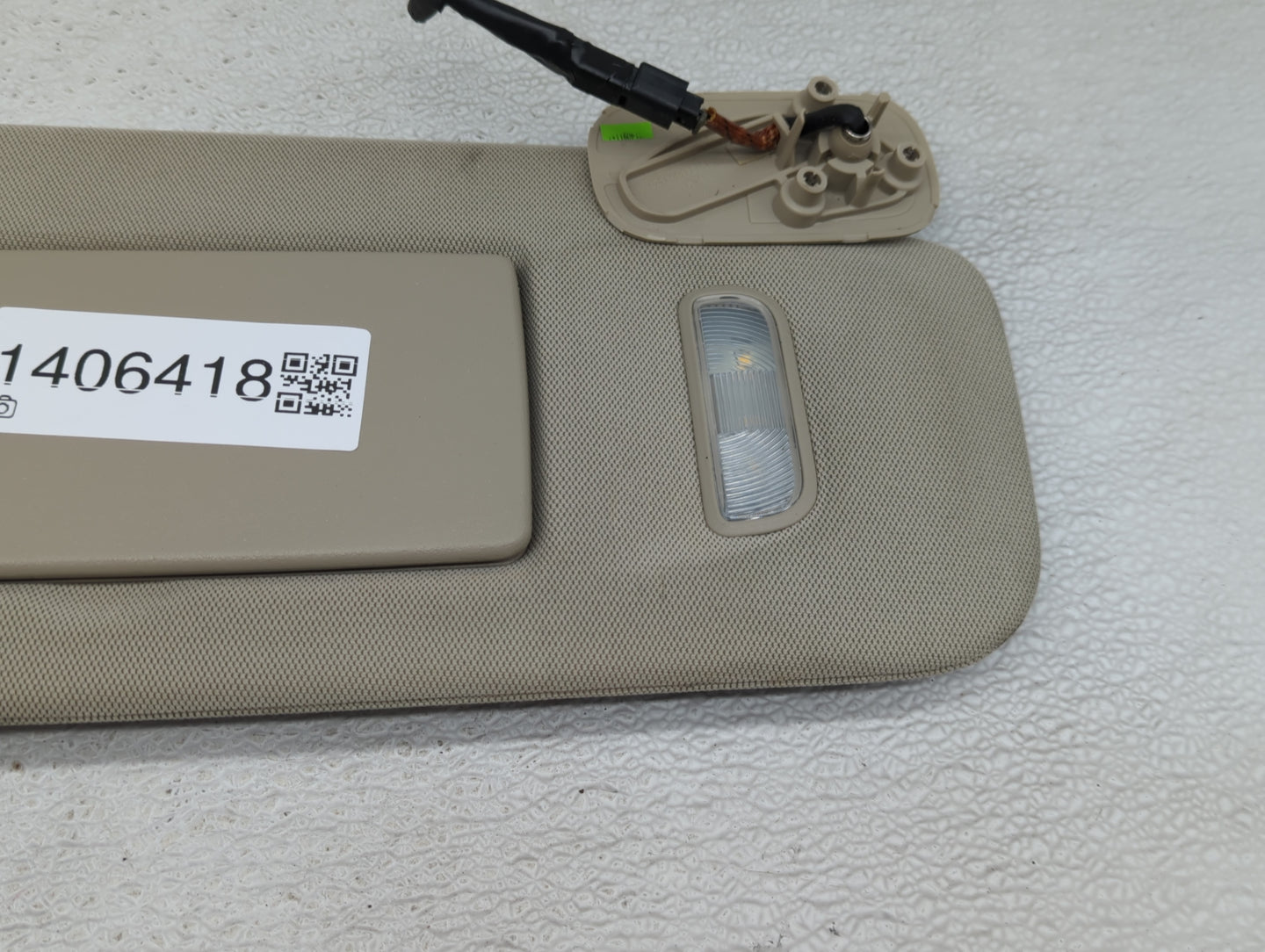 2015-2020 Cadillac Escalade Esv Sun Visor Shade Replacement Passenger Right Mirror Fits Fits 2015 2016 2017 2018 2019 2020 O
